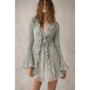 Komarov Sage Green Crinkle Ruffle Cardigan Blouse Tie Front Small Fairy Top